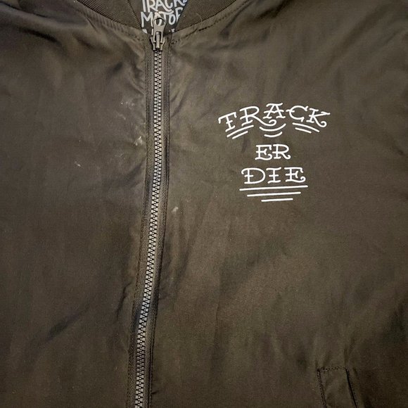 TRACKERDIE MOTORCYCLES WINDBREAKER JACKET BLACK / WHITE TIRE & CHAIN MED B7-14 - Picture 6 of 6